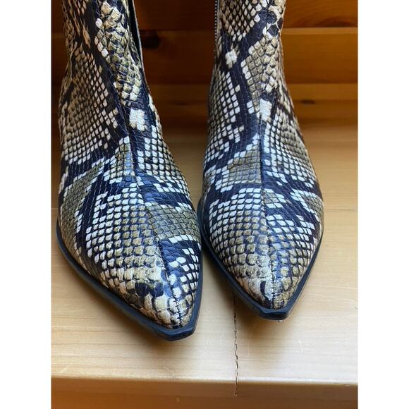 Everlane Boots - Picture 3 of 9